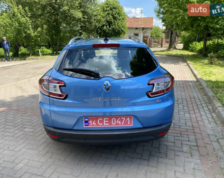 Синий Рено Меган, объемом двигателя 1.5 л и пробегом 200 тыс. км за 8300 $, фото 6 на Automoto.ua