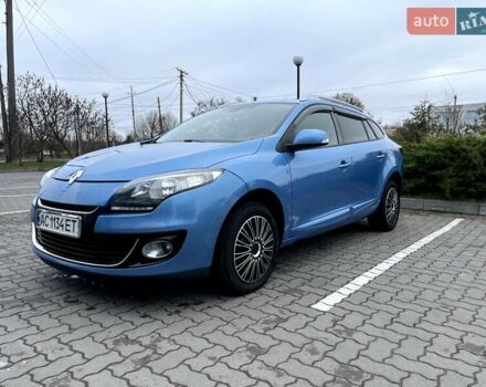 Синий Рено Меган, объемом двигателя 1.6 л и пробегом 222 тыс. км за 7300 $, фото 1 на Automoto.ua