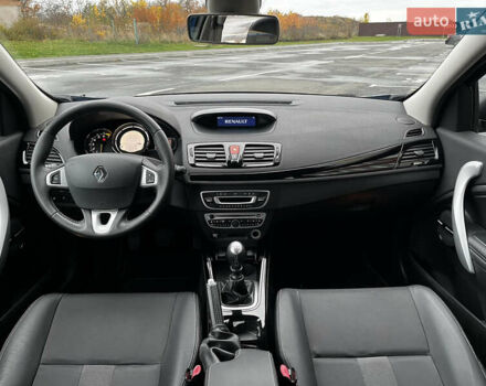 Синий Рено Меган, объемом двигателя 1.4 л и пробегом 238 тыс. км за 6950 $, фото 42 на Automoto.ua