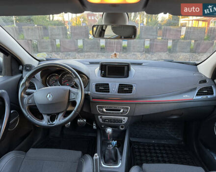 Синий Рено Меган, объемом двигателя 1.46 л и пробегом 295 тыс. км за 8988 $, фото 21 на Automoto.ua