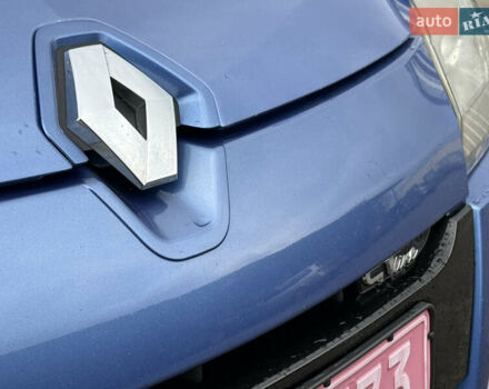 Синий Рено Меган, объемом двигателя 1.6 л и пробегом 338 тыс. км за 6999 $, фото 16 на Automoto.ua