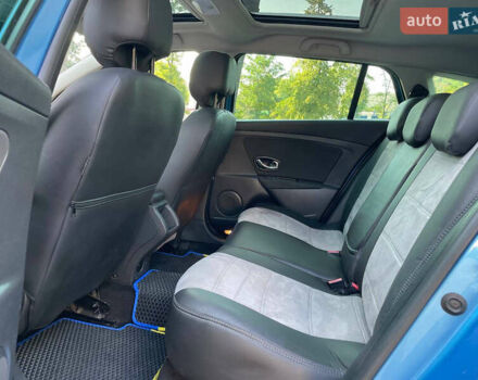Синій Рено Меган, об'ємом двигуна 1.46 л та пробігом 301 тис. км за 9500 $, фото 9 на Automoto.ua