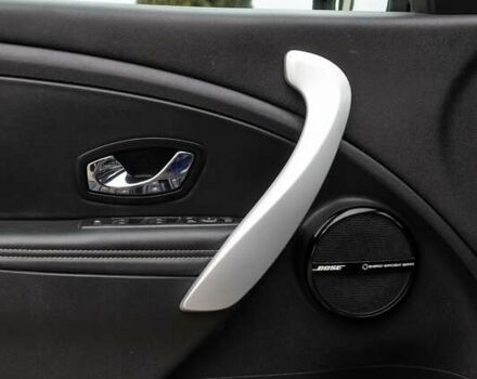 Синий Рено Меган, объемом двигателя 1.5 л и пробегом 233 тыс. км за 8199 $, фото 98 на Automoto.ua