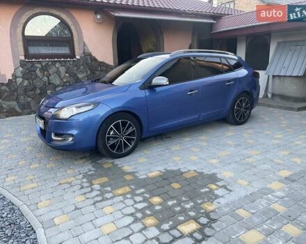 Синій Рено Меган, об'ємом двигуна 1.5 л та пробігом 272 тис. км за 8800 $, фото 2 на Automoto.ua