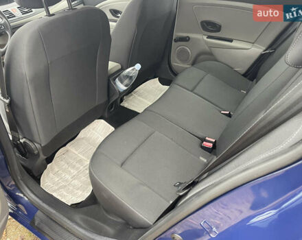 Синий Рено Меган, объемом двигателя 1.6 л и пробегом 175 тыс. км за 7500 $, фото 50 на Automoto.ua