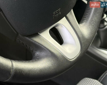 Синий Рено Меган, объемом двигателя 1.6 л и пробегом 338 тыс. км за 6999 $, фото 56 на Automoto.ua