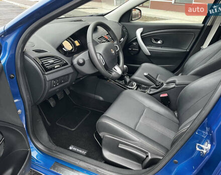 Синий Рено Меган, объемом двигателя 1.4 л и пробегом 238 тыс. км за 6950 $, фото 40 на Automoto.ua