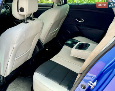 Синій Рено Меган, об'ємом двигуна 1.5 л та пробігом 230 тис. км за 9999 $, фото 13 на Automoto.ua