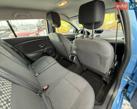 Синий Рено Меган, объемом двигателя 1.5 л и пробегом 286 тыс. км за 7800 $, фото 28 на Automoto.ua