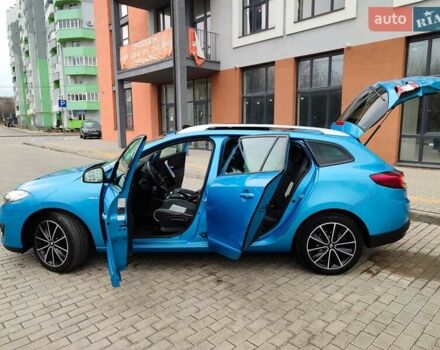 Синий Рено Меган, объемом двигателя 1.5 л и пробегом 200 тыс. км за 8999 $, фото 91 на Automoto.ua