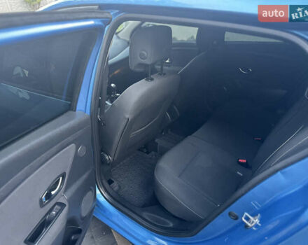 Синий Рено Меган, объемом двигателя 1.5 л и пробегом 257 тыс. км за 8600 $, фото 14 на Automoto.ua
