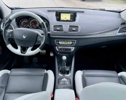 Синій Рено Меган, об'ємом двигуна 2 л та пробігом 82 тис. км за 4300 $, фото 10 на Automoto.ua