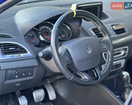 Синий Рено Меган, объемом двигателя 1.5 л и пробегом 228 тыс. км за 10490 $, фото 23 на Automoto.ua