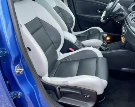 Синій Рено Меган, об'ємом двигуна 2 л та пробігом 82 тис. км за 4300 $, фото 8 на Automoto.ua