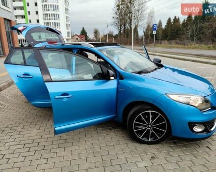 Синий Рено Меган, объемом двигателя 1.5 л и пробегом 200 тыс. км за 8999 $, фото 102 на Automoto.ua