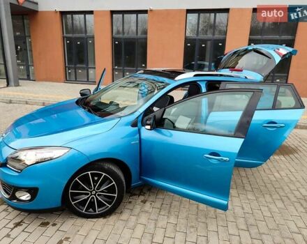 Синий Рено Меган, объемом двигателя 1.5 л и пробегом 200 тыс. км за 8999 $, фото 88 на Automoto.ua