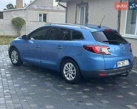Синий Рено Меган, объемом двигателя 1.5 л и пробегом 257 тыс. км за 8600 $, фото 5 на Automoto.ua