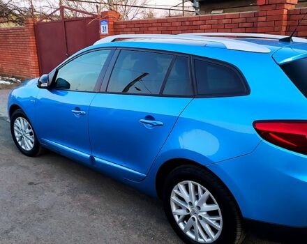 Синий Рено Меган, объемом двигателя 1.5 л и пробегом 300 тыс. км за 7700 $, фото 3 на Automoto.ua