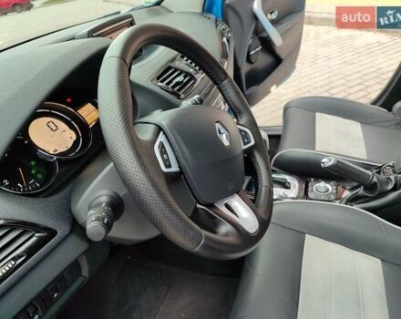 Синий Рено Меган, объемом двигателя 1.5 л и пробегом 200 тыс. км за 8999 $, фото 56 на Automoto.ua