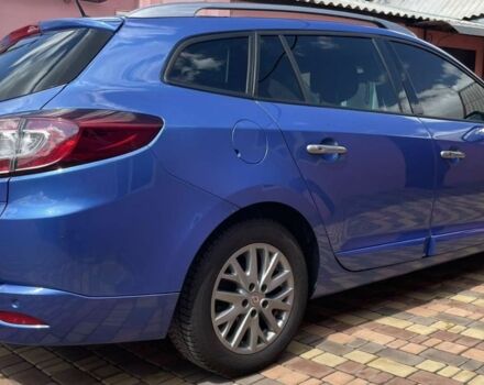 Синий Рено Меган, объемом двигателя 0 л и пробегом 240 тыс. км за 9550 $, фото 4 на Automoto.ua