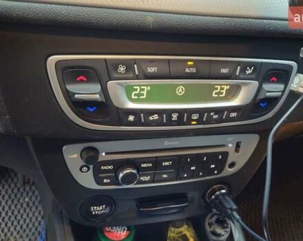 Синий Рено Меган, объемом двигателя 1.46 л и пробегом 265 тыс. км за 7900 $, фото 10 на Automoto.ua