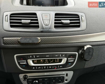 Синий Рено Меган, объемом двигателя 1.5 л и пробегом 286 тыс. км за 7800 $, фото 42 на Automoto.ua