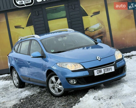 Синий Рено Меган, объемом двигателя 1.5 л и пробегом 286 тыс. км за 7800 $, фото 5 на Automoto.ua