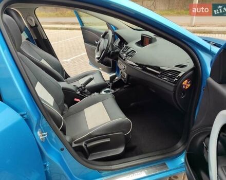 Синий Рено Меган, объемом двигателя 1.5 л и пробегом 200 тыс. км за 8999 $, фото 71 на Automoto.ua