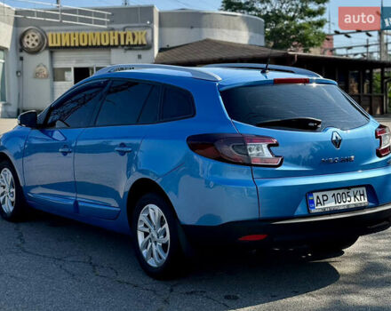 Синий Рено Меган, объемом двигателя 1.6 л и пробегом 279 тыс. км за 8650 $, фото 6 на Automoto.ua