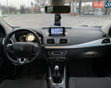 Синий Рено Меган, объемом двигателя 1.6 л и пробегом 279 тыс. км за 8350 $, фото 24 на Automoto.ua
