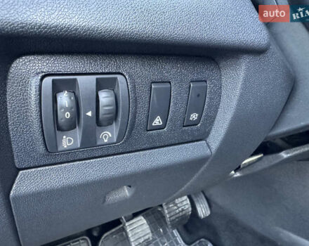 Синій Рено Меган, об'ємом двигуна 1.5 л та пробігом 209 тис. км за 10300 $, фото 37 на Automoto.ua