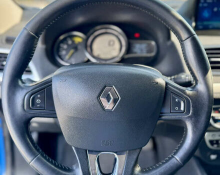 Синий Рено Меган, объемом двигателя 1.6 л и пробегом 279 тыс. км за 8650 $, фото 10 на Automoto.ua