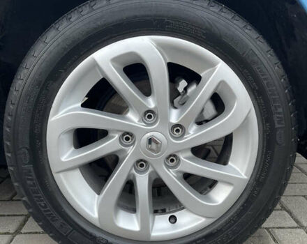 Синий Рено Меган, объемом двигателя 1.6 л и пробегом 279 тыс. км за 8350 $, фото 57 на Automoto.ua