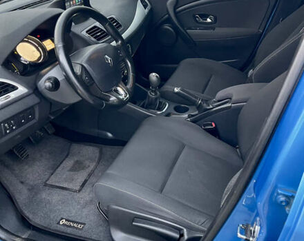 Синій Рено Меган, об'ємом двигуна 1.6 л та пробігом 280 тис. км за 7950 $, фото 20 на Automoto.ua