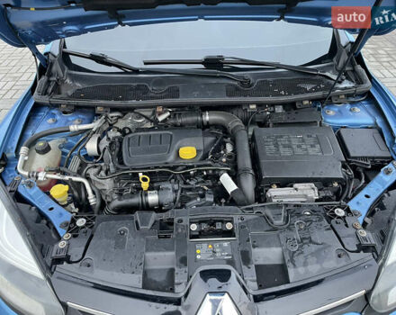 Синий Рено Меган, объемом двигателя 1.6 л и пробегом 279 тыс. км за 8350 $, фото 47 на Automoto.ua