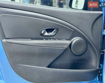 Синий Рено Меган, объемом двигателя 1.5 л и пробегом 194 тыс. км за 9300 $, фото 22 на Automoto.ua