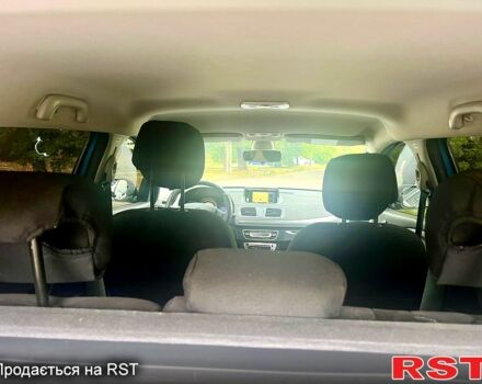 Синій Рено Меган, об'ємом двигуна 1.5 л та пробігом 200 тис. км за 8000 $, фото 4 на Automoto.ua