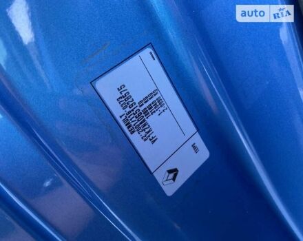 Синий Рено Меган, объемом двигателя 1.6 л и пробегом 191 тыс. км за 11500 $, фото 42 на Automoto.ua