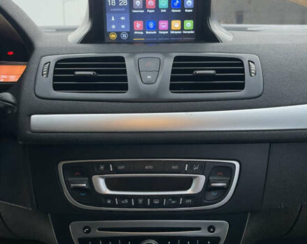 Синій Рено Меган, об'ємом двигуна 1.6 л та пробігом 280 тис. км за 7950 $, фото 25 на Automoto.ua