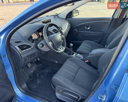 Синій Рено Меган, об'ємом двигуна 1.5 л та пробігом 209 тис. км за 10300 $, фото 21 на Automoto.ua