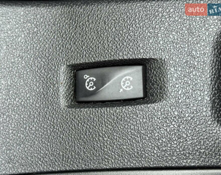 Синий Рено Меган, объемом двигателя 1.5 л и пробегом 194 тыс. км за 9300 $, фото 32 на Automoto.ua