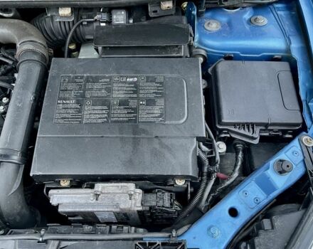 Синій Рено Меган, об'ємом двигуна 1.6 л та пробігом 280 тис. км за 7950 $, фото 23 на Automoto.ua