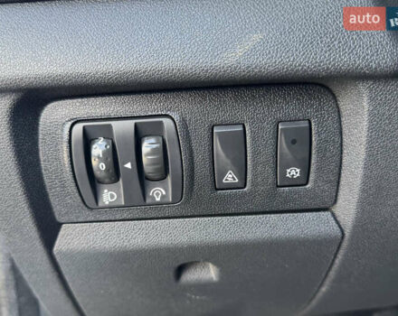 Синий Рено Меган, объемом двигателя 1.6 л и пробегом 279 тыс. км за 8650 $, фото 14 на Automoto.ua