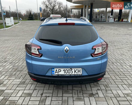 Синий Рено Меган, объемом двигателя 1.6 л и пробегом 279 тыс. км за 8350 $, фото 10 на Automoto.ua