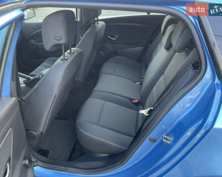 Синій Рено Меган, об'ємом двигуна 1.6 л та пробігом 207 тис. км за 8700 $, фото 27 на Automoto.ua