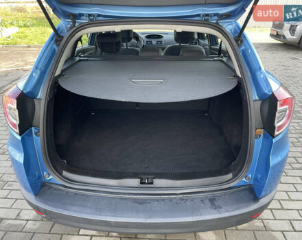 Синій Рено Меган, об'ємом двигуна 1.6 л та пробігом 207 тис. км за 8700 $, фото 29 на Automoto.ua