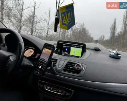 Синий Рено Меган, объемом двигателя 1.5 л и пробегом 294 тыс. км за 9200 $, фото 11 на Automoto.ua