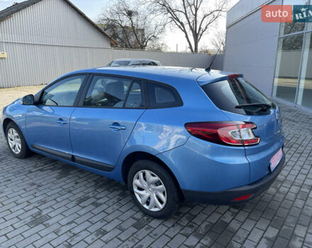 Синій Рено Меган, об'ємом двигуна 1.6 л та пробігом 207 тис. км за 8700 $, фото 13 на Automoto.ua