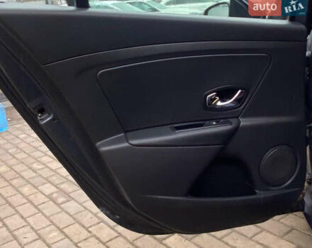 Синий Рено Меган, объемом двигателя 1.5 л и пробегом 153 тыс. км за 9600 $, фото 27 на Automoto.ua