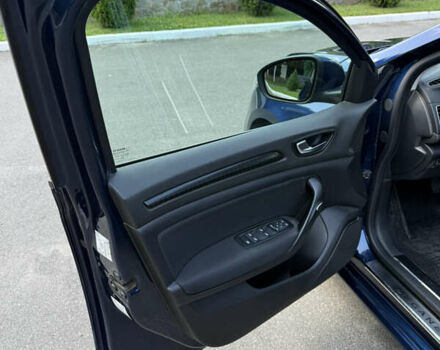 Рено Меган 2016 в Киеве на Automoto.ua Синий Рено Меган, объемом двигателя 1.46 л и пробегом 136 тыс. км за 14600 $, фото 19 на Automoto.ua